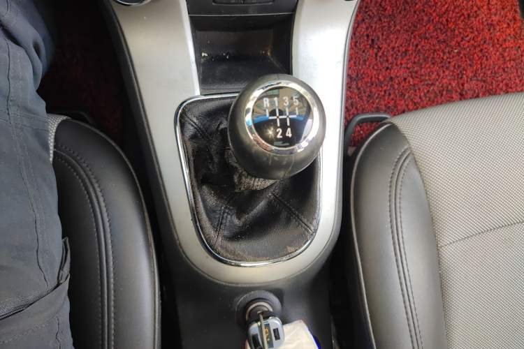 Used Chevrolet Cruze 2013 1.6L SE MT