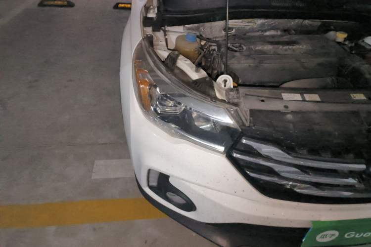 Used GAC Trumpchi GS4 2017 235T Manual Two-Wheel Drive Luxury Edition
