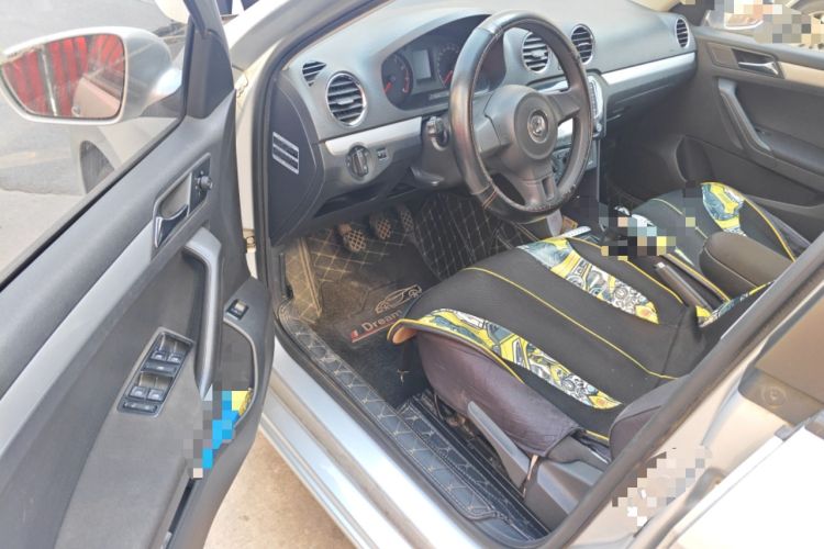 Used Volkswagen Jetta 2015 Zhuihui Edition 1.6L Manual Comfort Model Driver Seat