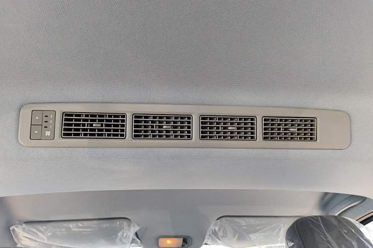 Used Wuling Hongguang New Energy 2024 All-Electric Model 300KM Standard Version
