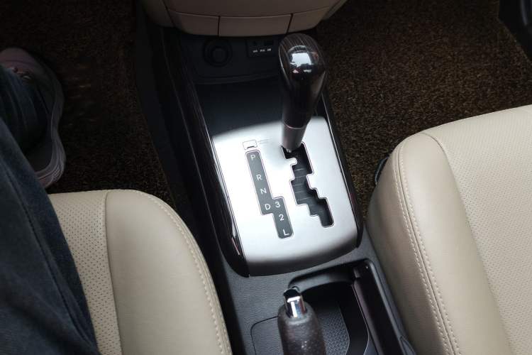 Used Hyundai Celesta 2015 1.6L Automatic Luxury Model
