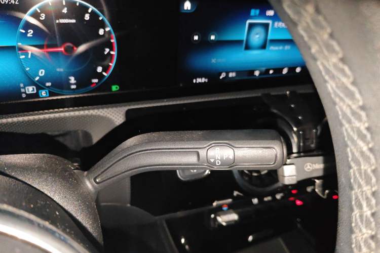 Used Mercedes-Benz A-Class 2019 A 200 L Gear Lever