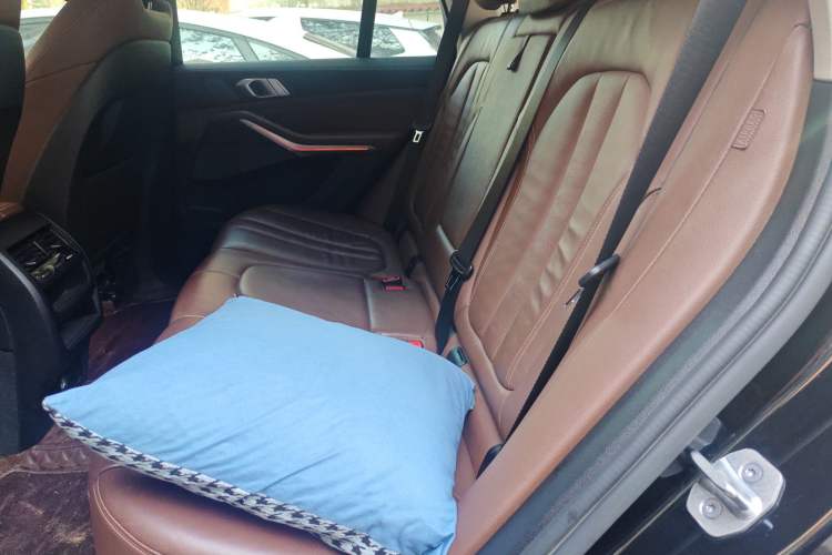 Used BMW X5 2022 xDrive40i M Sport Package
