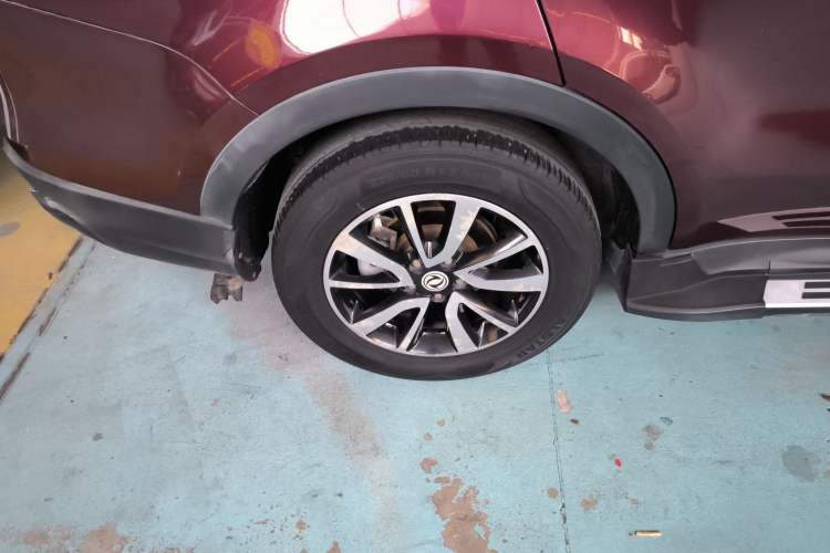 Used Dongfeng Fengon 580 2017 1.5T CVT Luxury Model
