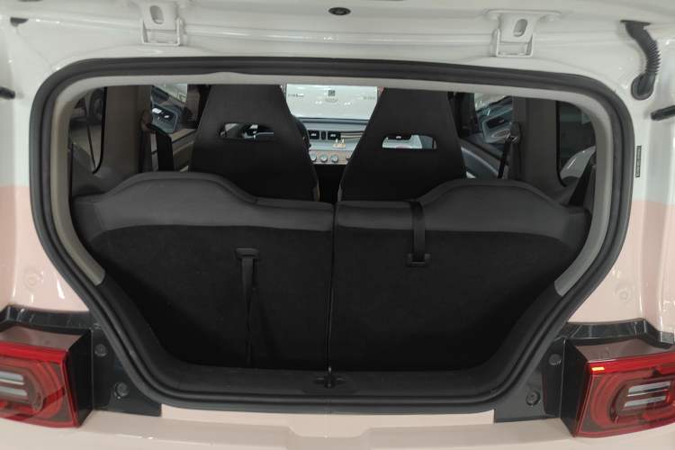 Used Wuling Hongguang MINIEV 2022 Macaron Premium Model – Lithium Iron Phosphate