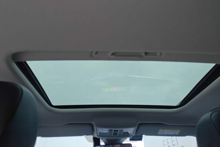 Used Volkswagen Lavida 2024 1.5L Automatic 5 Million Edition Headliner