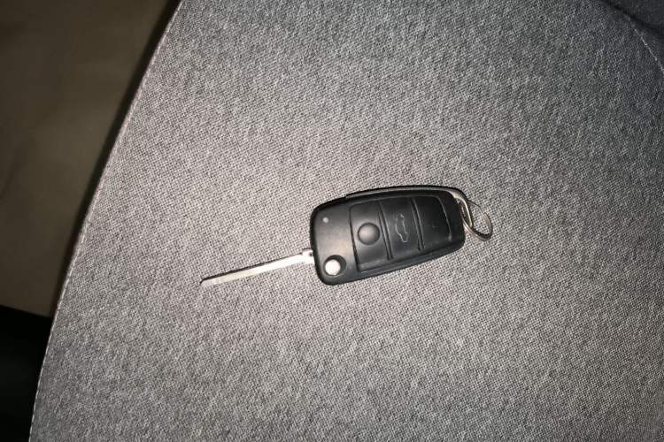 Used Chery QQ Ice Cream 2022 170km Sundae Phosphate Lithium-Ion