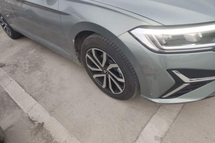 Used Jetta VA7 2025 1.4T First-Come First-Served Edition Right Front Wheel Hub