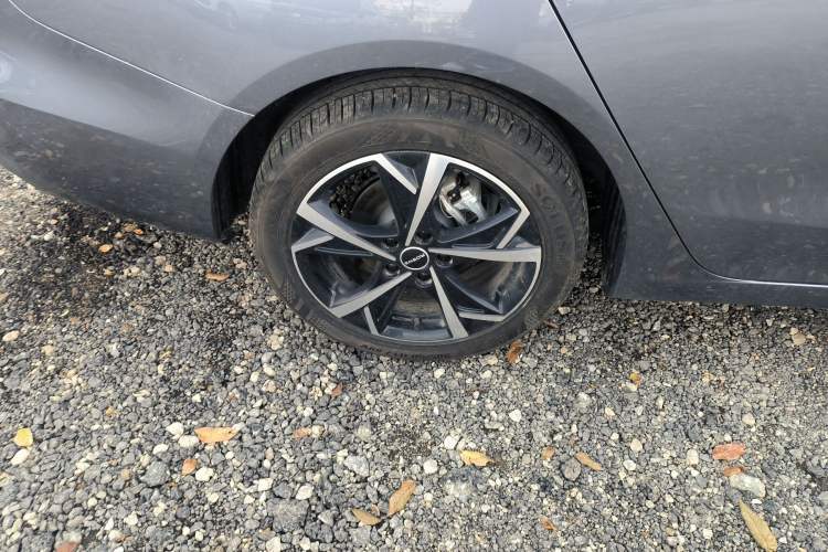 Used Roewe i5 2024 1.5L CVT Luxury Edition