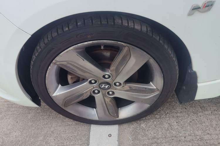 Used Hyundai Veloster 2012 1.6T Automatic Luxury Edition