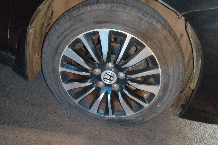 Used Honda Crider 2013 1.8L automatic comfort version