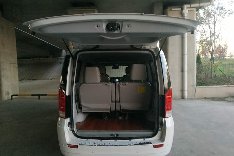 Used JAC Refine M5 2017 2.0T Gasoline Dual-Clutch Executive Version