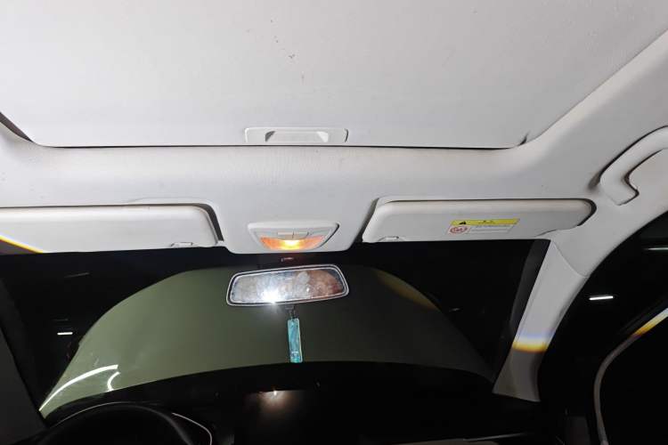 Used Baojun 530 2019 1.5T CVT Luxury Model China VI Emission Standard
