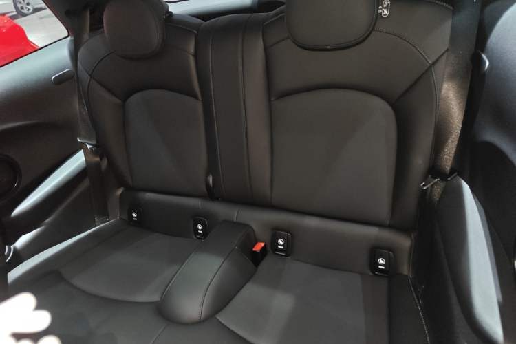 Used MINI 2022 Updated 1.5T COOPER Classic Edition