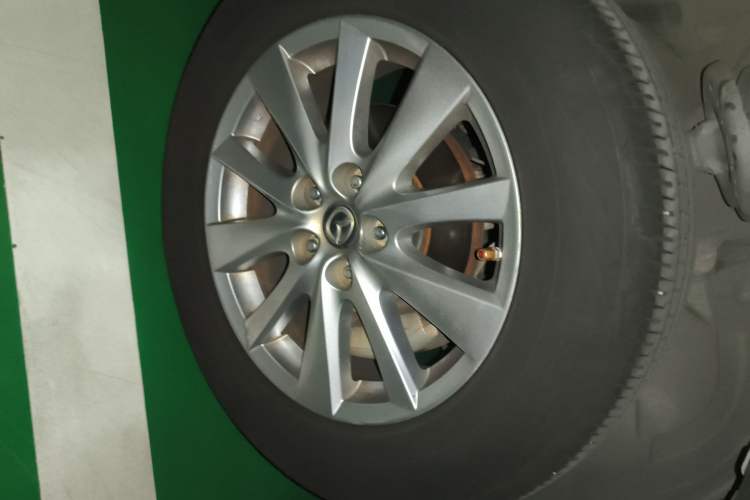 Used Mazda CX-5 2015 2.0L Automatic Two-Wheel Drive Urban Version