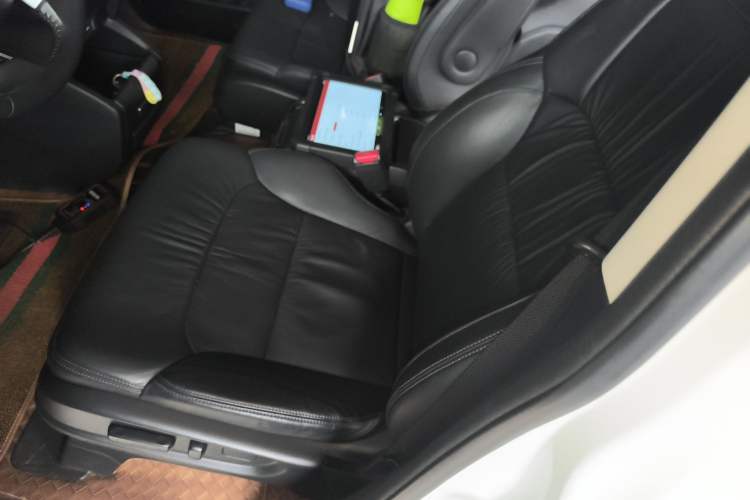 Used Honda Odyssey 2018 2.4L Smart Edition Left Front Seat