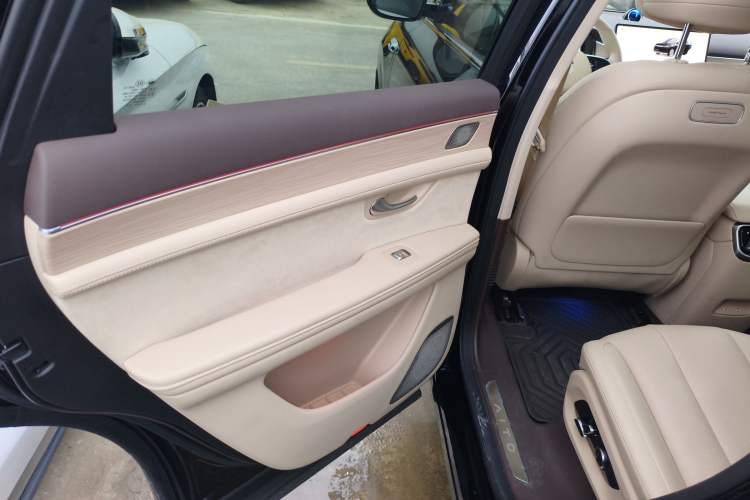 Used Hima AITO M7 2024 1.5T Intelligent Driving 4WD Ultra Version 6 Seats