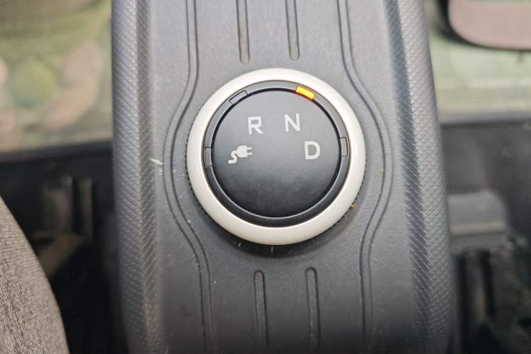 Used Wuling Hongguang MINIEV 2021 Macaron Premium Model – Lithium Iron Phosphate
