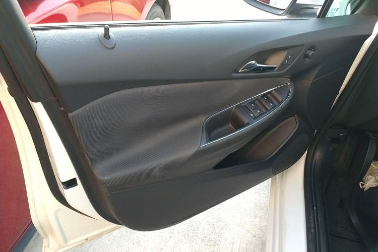 Used Chevrolet Cruze 2017 1.5L Automatic Xuanfeng Edition