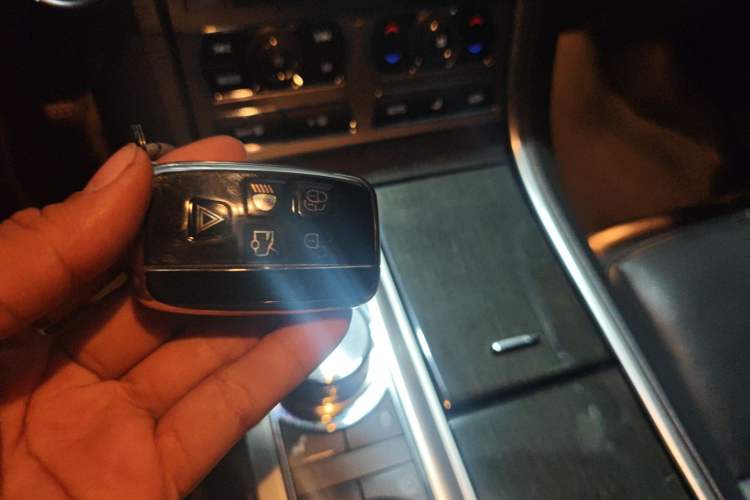 Used Jaguar XF 2015 XF 3.0 SC R-Sport Luxury Edition Vehicle Key