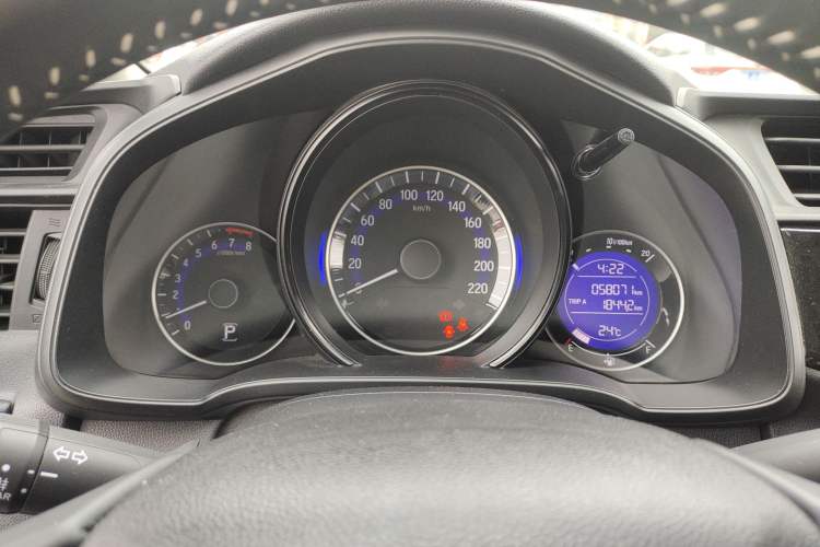 Used Honda Fit 2016 1.5L LXS CVT Comfort Sunroof Version
