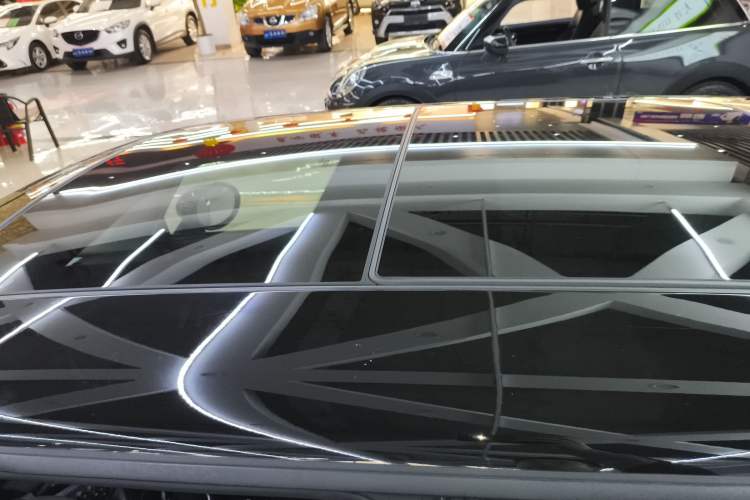 Used MINI 2016 1.5T COOPER Roof