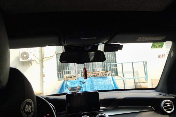 Used Mercedes-Benz GLC 2018 GLC 260 4MATIC Luxury Model
