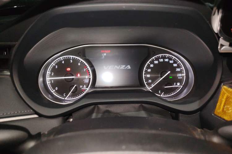 Used Toyota Venza 2023 2.0L CVT Two-Wheel Drive Luxury Edition Instrument Cluster