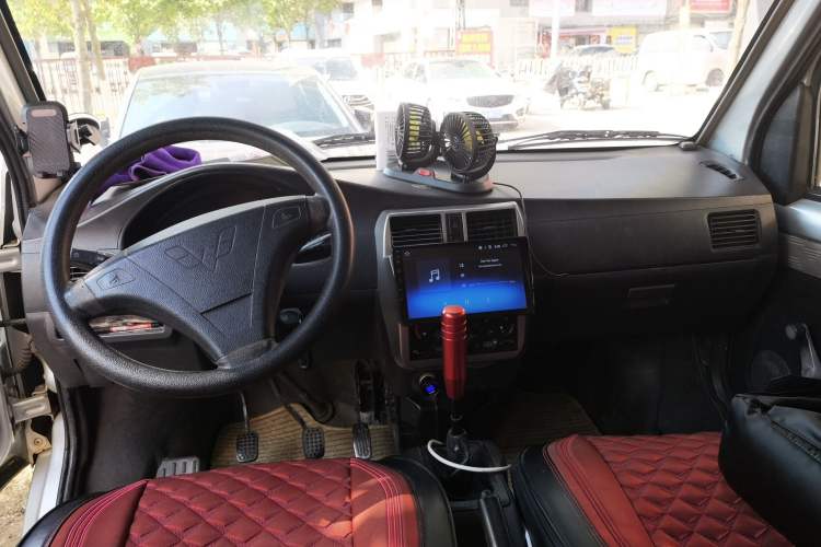 Used Wuling Rongguang 2014 1.2L S Base Model