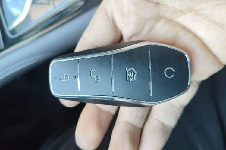 Used BYD Frigate 07 2023 DM-i 100KM Prestige Model Vehicle Key