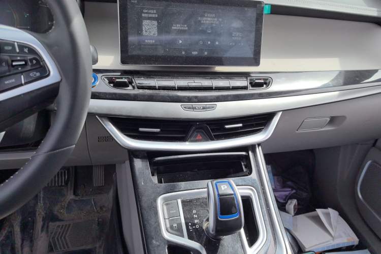 Used Geely Auto Jiajie New Energy 2021 ePro 1.5TD PHEV Comfort Edition Audio And AC Panel