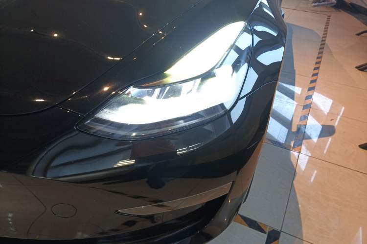 Used Tesla Model 3 2022 Performance High-Performance All-Wheel-Drive Version