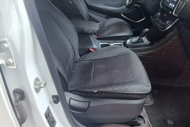 Used Hyundai ix35 2019 1.4T DCT Two-Wheel Drive Smart & Enjoyment Version China V Standard
