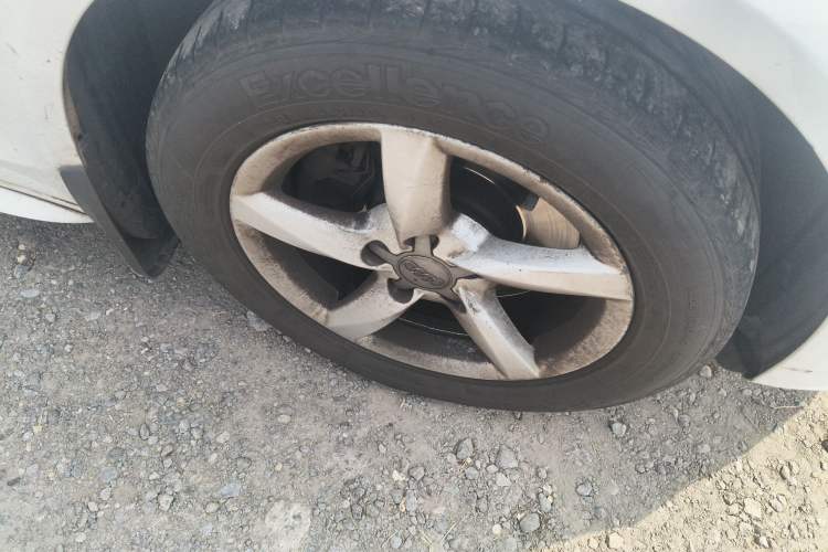 Used Audi A4L 2013 35 TFSI Automatic Standard Model Right Front Wheel Hub