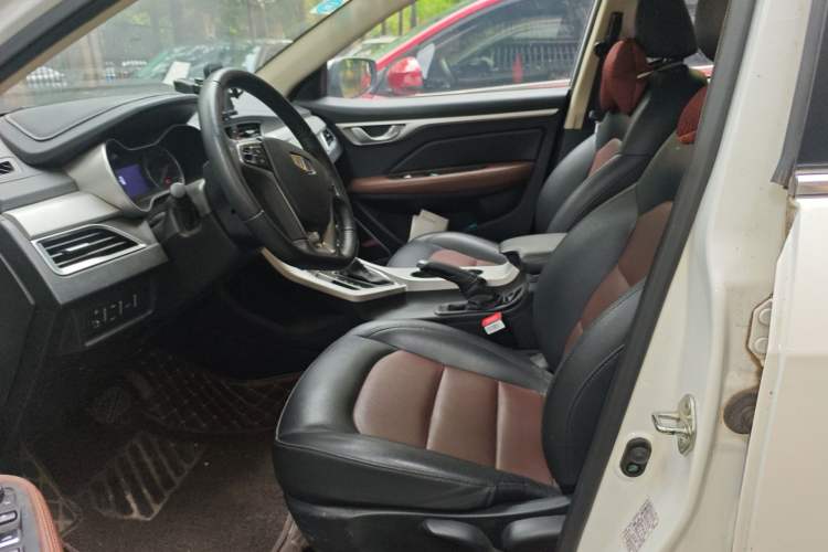 Used Geely Auto Vision 2018 1.5L Automatic Happiness Edition Left Front Seat