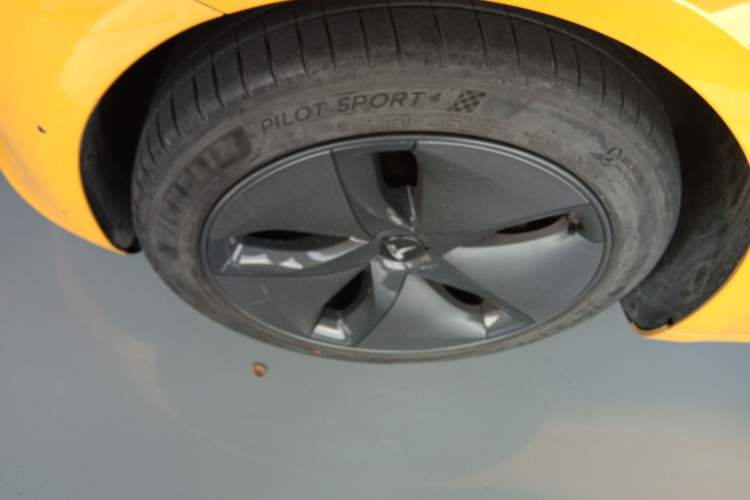 Used Tesla Model 3 2020 Standard Range Rear-Wheel Drive Upgraded Version
