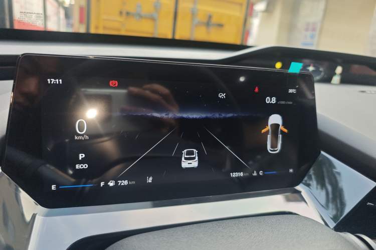 Used CHANGAN OSHAN Z6 2022 Blue Whale 1.5T DCT Smart Edition