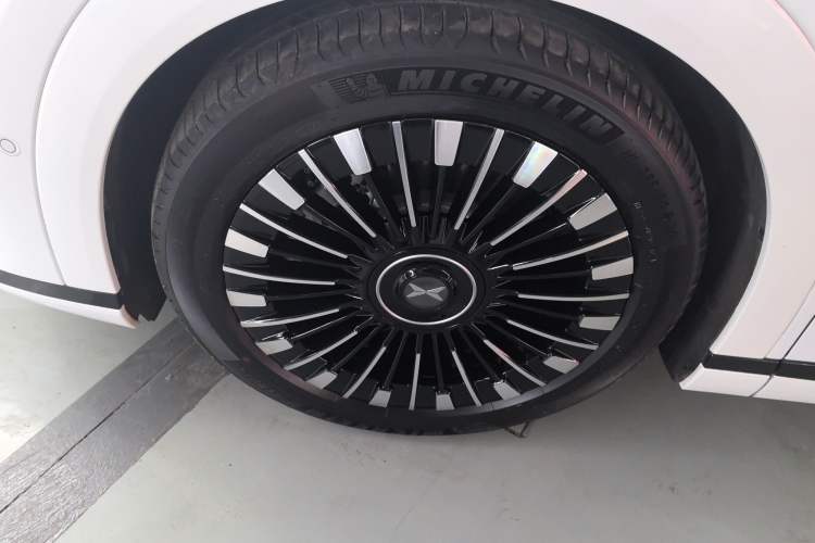 Used XPeng X9 2025 740 Ultra-Long Range Max
