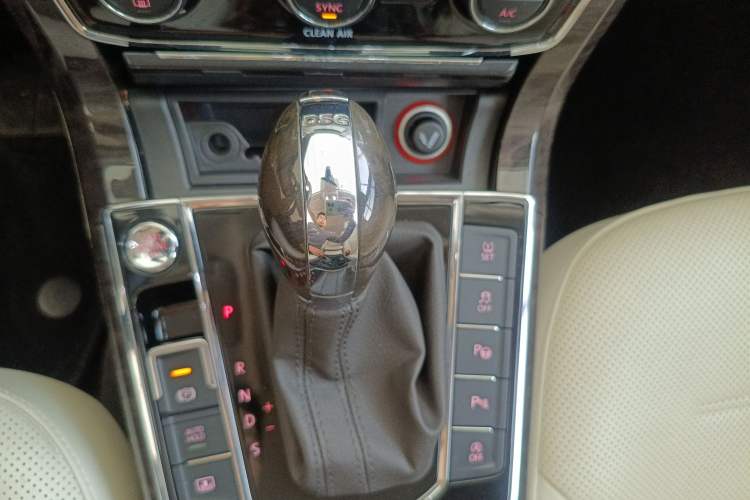 Used Volkswagen Passat 2016 380TSI DSG Ultimate Edition