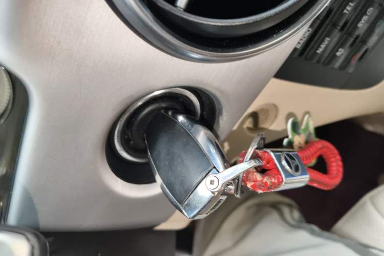 Used Mercedes-Benz GLK-Class 2014 GLK 260 4MATIC Dynamic Model Vehicle Key