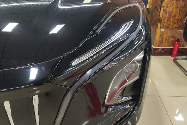 Used Hongqi E-QM5 2021 Charging Version Flagship Edition Left Front Headlight