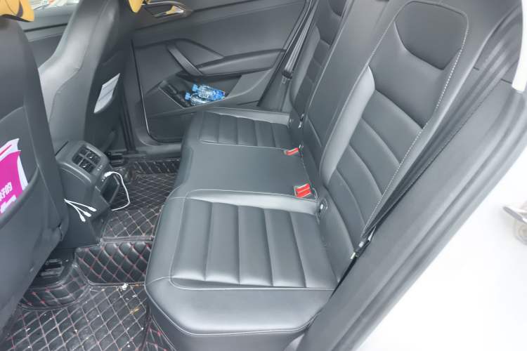 Used Volkswagen Tharu 2021 280TSI Two-Wheel-Drive Luxury Edition
