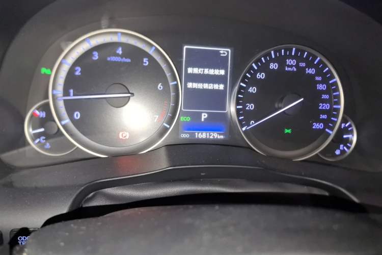 Used Lexus ES 2015 200 Elite Edition Odometer Close Up