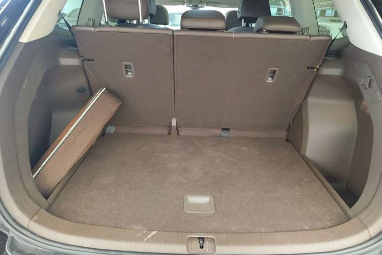 Used Volkswagen Viloran 2023 330TSI Business Edition