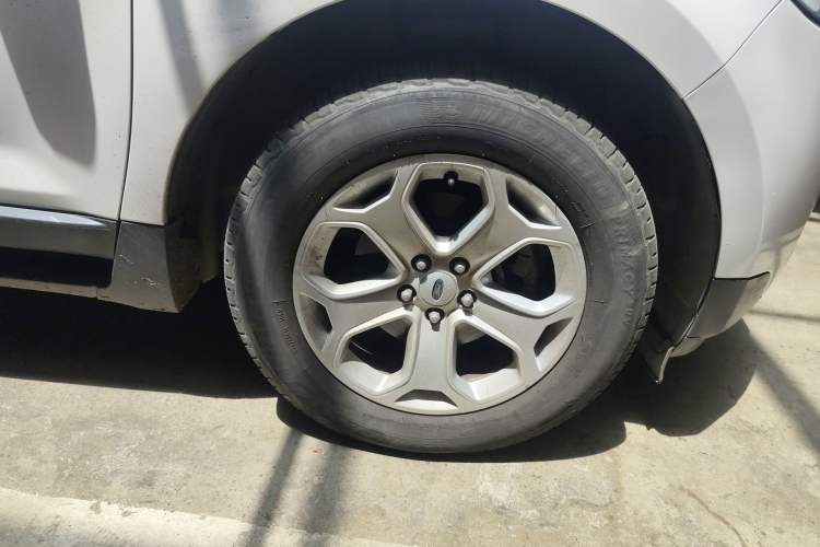 Used Ford Edge 2012 2.0T Elite Sunroof Edition