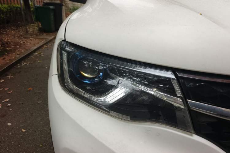 Used Dongfeng NAMMI EX1 2021 Zhi Ling Version Right Front Headlight