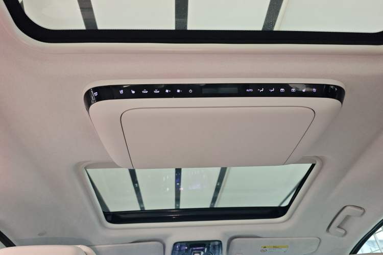 Used Buick GL8 New Energy 2024 Lu Zun Luxury Edition 7-Seater Headliner