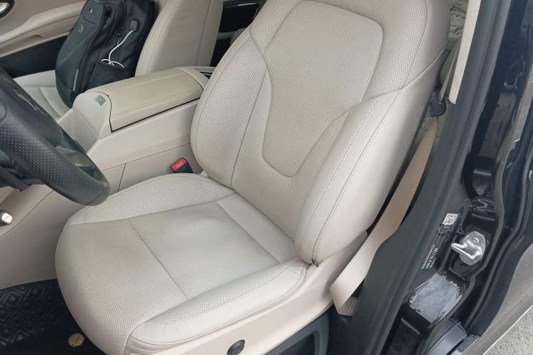 Used Mercedes-Benz V-Class 2018 V 260 L Prestige Extended Version China VI