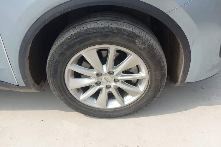Used Geely Auto Jiajie 2019 1.5TD MHEV DCT Luxury Edition Right Front Wheel Hub