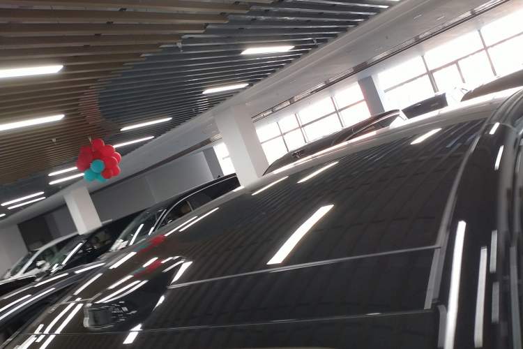 Used Li Auto MEGA 2025 Home Family Special Edition